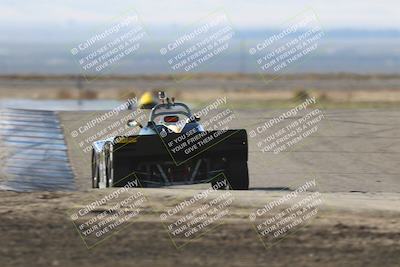 media/Oct-26-2025-CalClub SCCA (Sun) [[8ce1e69566]]/Group 6/Grapevine/